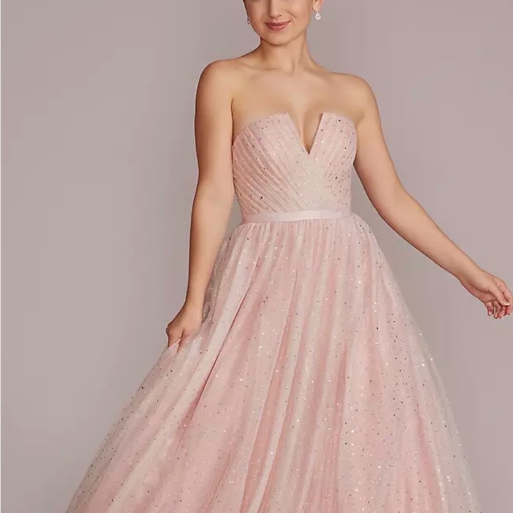 Elegant Pink Strapless Evening Prom Dress
